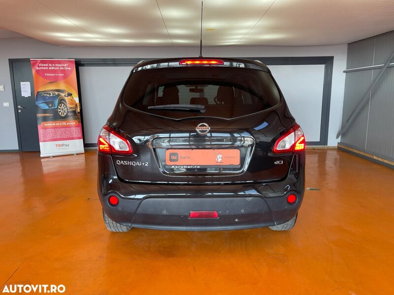 Nissan Qashqai+2